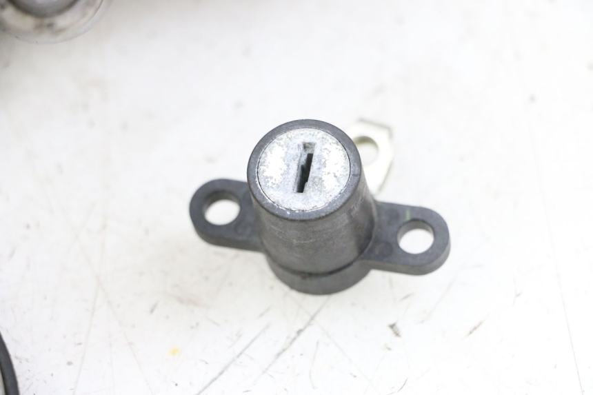 photo de KIT CHIAVE SERRATURA CDI NEIMAN YAMAHA TDM ABS 900 (2002 - 2014)