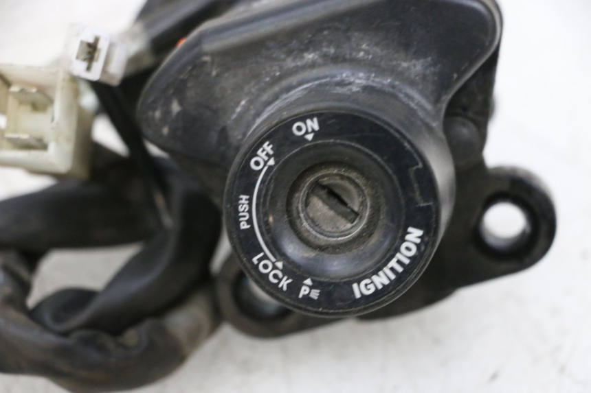 photo de KIT SERRATURE CDI YAMAHA TDM ABS 900 (2002 - 2014) - Marcature e riferimenti originali