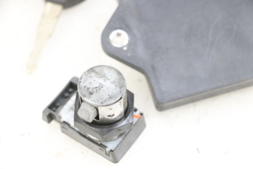 photo de KIT CHIAVE SERRATURA CDI NEIMAN YAMAHA X-MAX XMAX 125 (2010 - 2014)