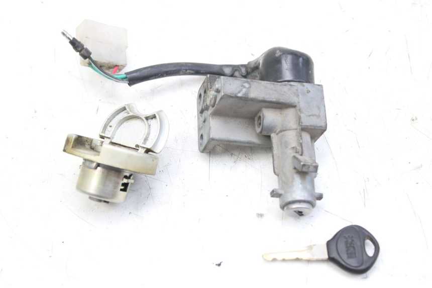 photo de KIT CHIAVE SERRATURA NEIMAN KYMCO AGILITY 4T 50 (2005 - 2018)