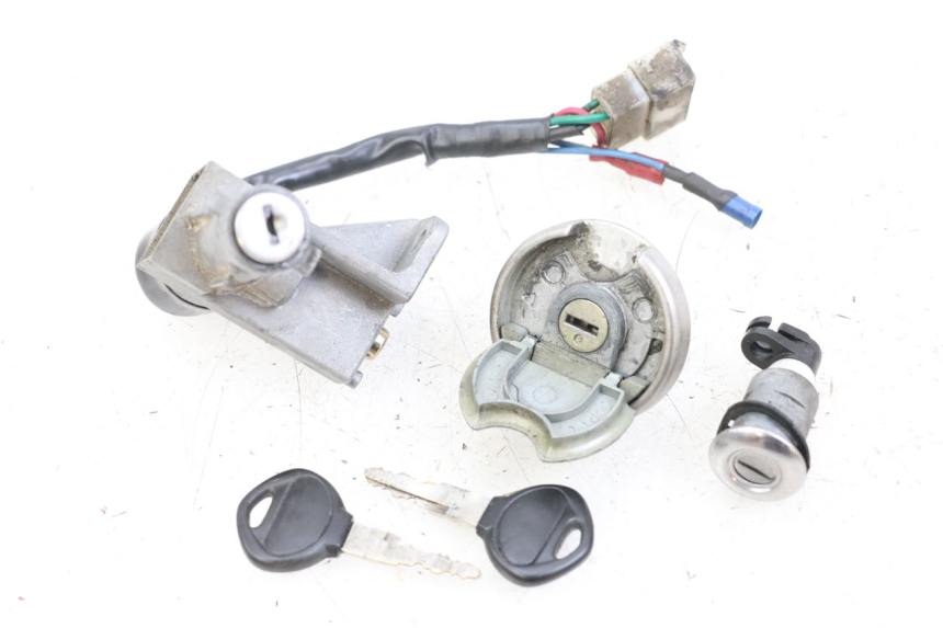 photo de KIT CHIAVE BLOCCO NEIMAN KYMCO AGILITY RS 4T 50 (2009 - 2013)