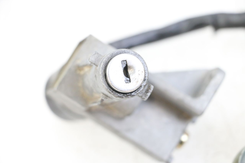 photo de KIT CHIAVE BLOCCO NEIMAN KYMCO AGILITY RS 4T 50 (2009 - 2013)