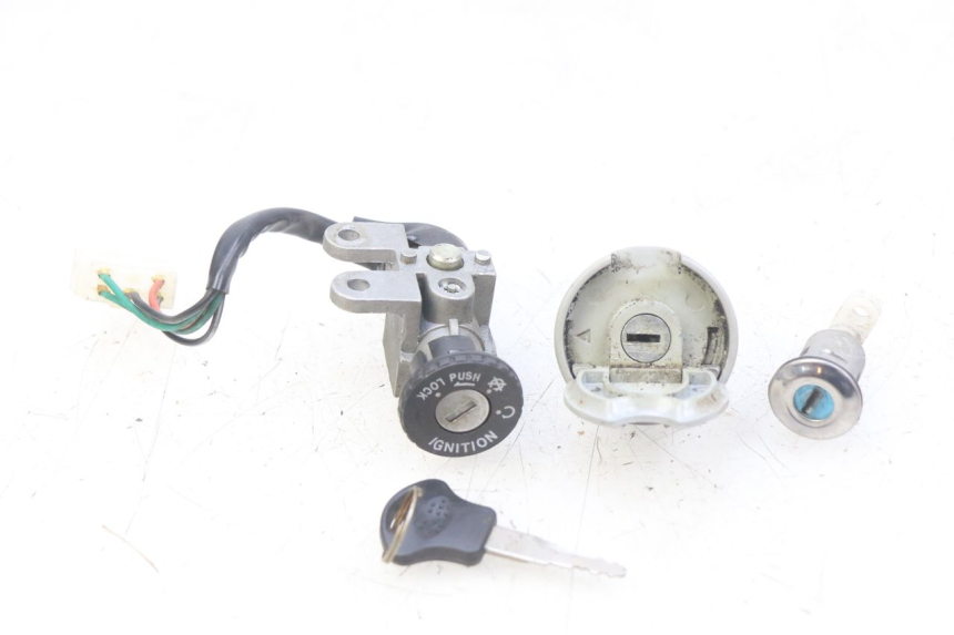 photo de KIT SERRATURA CHIAVE NEIMAN BAOTIAN BT 49 QT-9 50 (2006 - 2010)