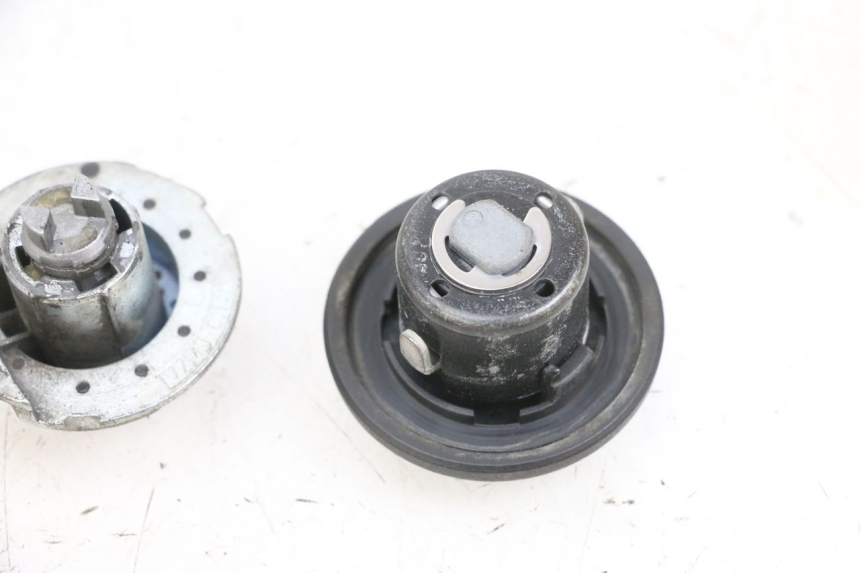 photo de KIT SERRATURE PIAGGIO FLY 4T 50 (2013 - 2017) - Zoom sullo stato d'uso