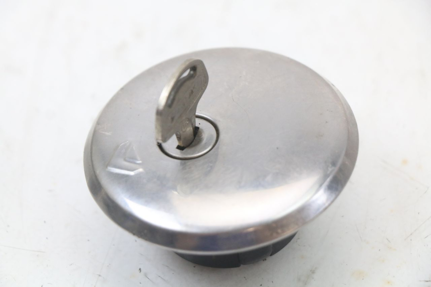 photo de KIT CHIAVE BLOCCO NEIMAN SUZUKI GN 125 (1997 - 2000)