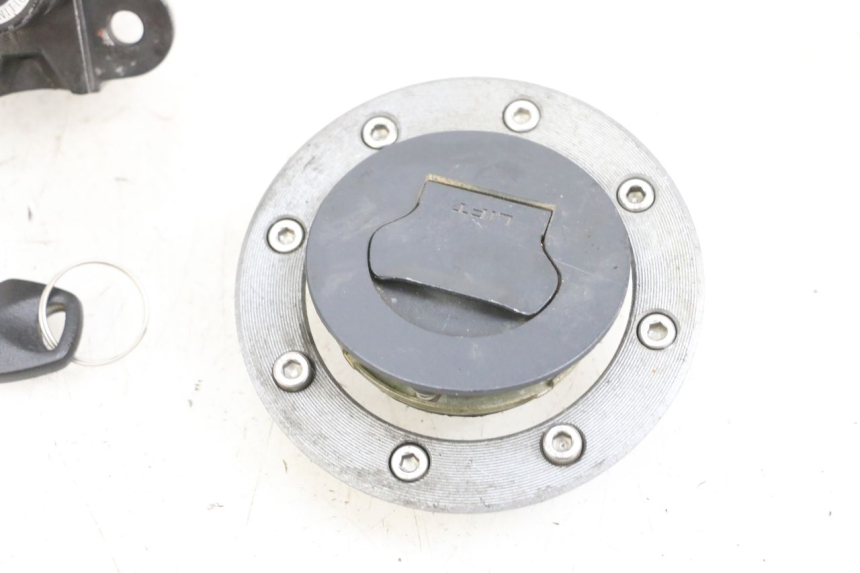 photo de KIT SERRATURE SUZUKI GSF N BANDIT 600 (1996 - 1999) - Vista d'insieme del prodotto