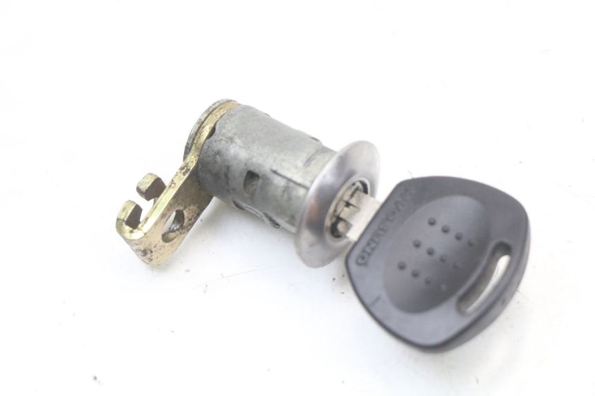 photo de KIT SERRATURE HYOSUNG GTR 125 (2006 - 2008)