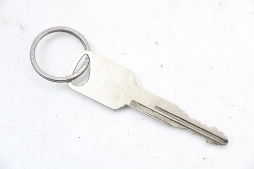 photo de KIT SERRATURE SUZUKI GZ MARAUDER 125 (1998 - 2004)