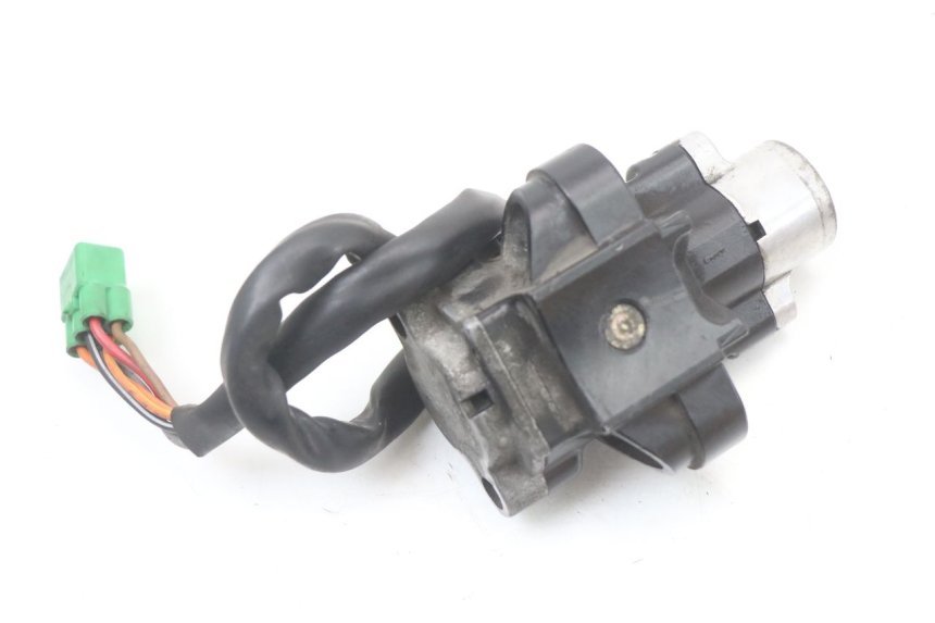 photo de KIT SERRATURE SUZUKI GZ MARAUDER 125 (1998 - 2004)