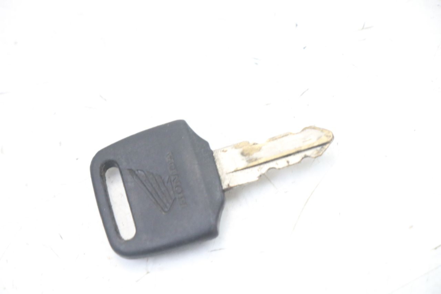 photo de KIT SERRATURE HONDA VT C2 SHADOW 750 (1997 - 2001)