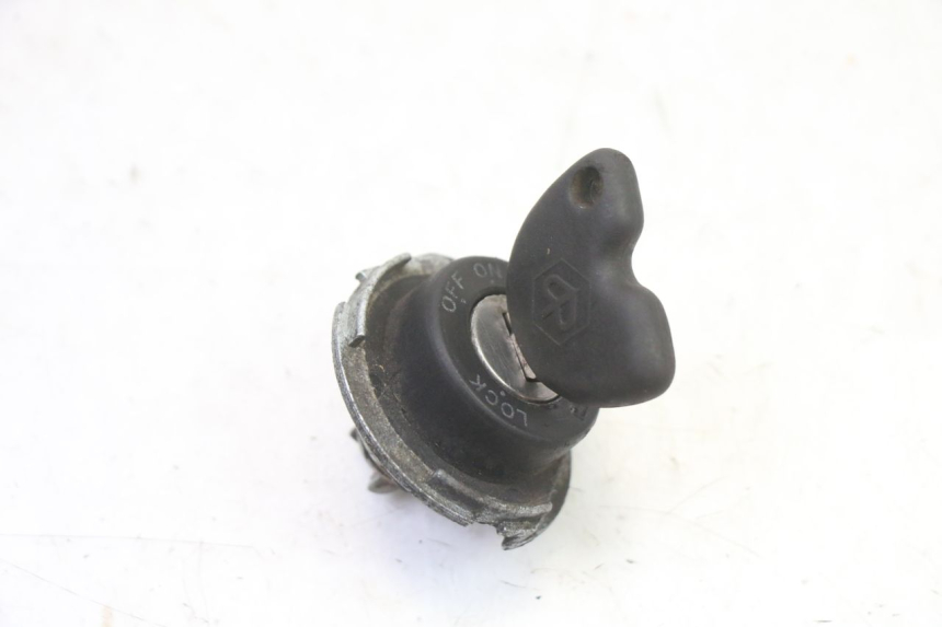 photo de KIT SERRATURE PIAGGIO LIBERTY 4T 50 (2009 - 2015)