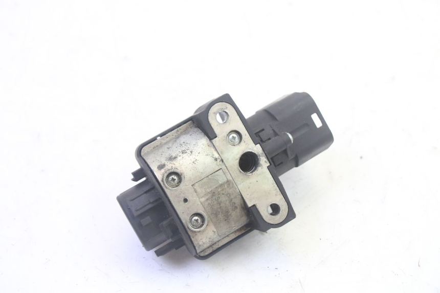 photo de KIT SERRATURE PIAGGIO MP3 HPE 350 (2018 - 2020) - Dettagli dei punti di fissaggio