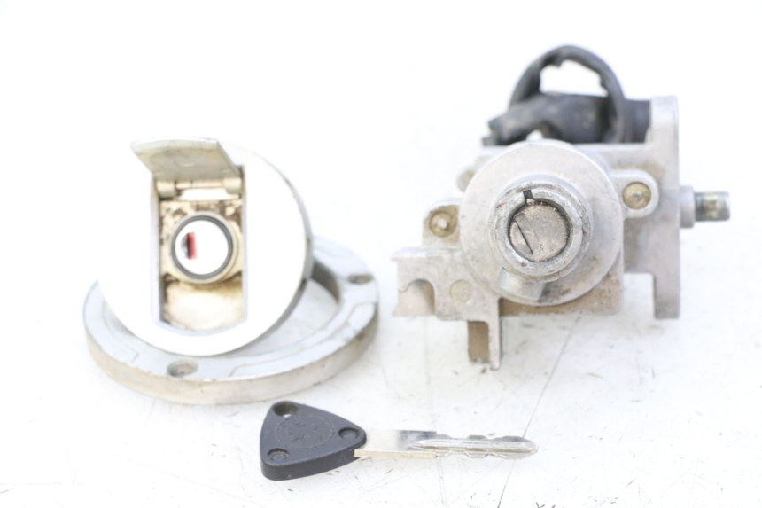 photo de KIT SERRATURE PEUGEOT SPEEDFIGHT 3 LC 2T 50 (2009 - 2015)
