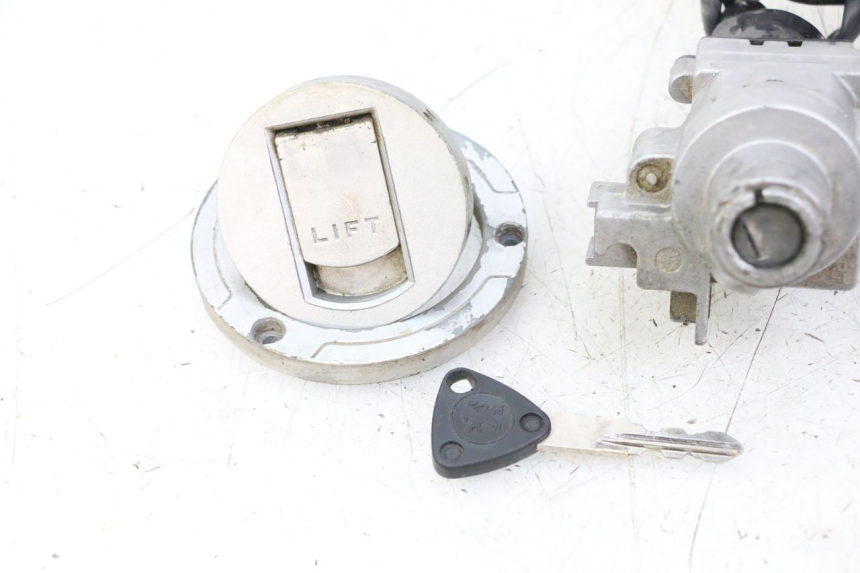photo de KIT SERRATURE PEUGEOT SPEEDFIGHT 3 LC 2T 50 (2009 - 2015)