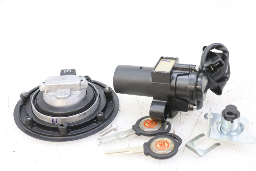 photo de KIT SERRATURE ROYAL ENFIELD SCRAM 411 (2022 - 2024)