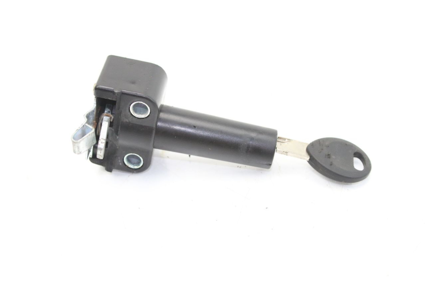 photo de KIT CHIAVE SERRATURA NEIMAN YAMAHA SLIDER NAKED 50 (2004 - 2018)