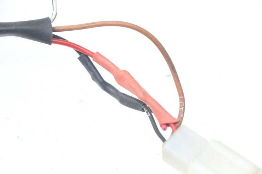 photo de KIT CHIAVE BLOCCO NEIMAN YAMAHA YP MAJESTY 125 (1998 - 2001) - Altra angolazione