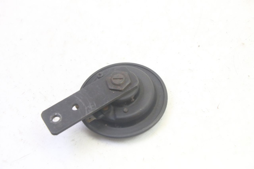 photo de Clacson SUZUKI GSF N BANDIT 600 (1996 - 1999) - Zoom sullo stato d'uso