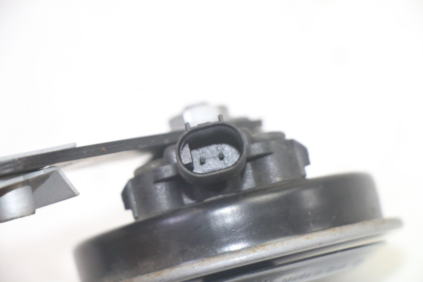 photo de CLACSON BMW R GS 1250 (2021 - 2024) - Altra angolazione