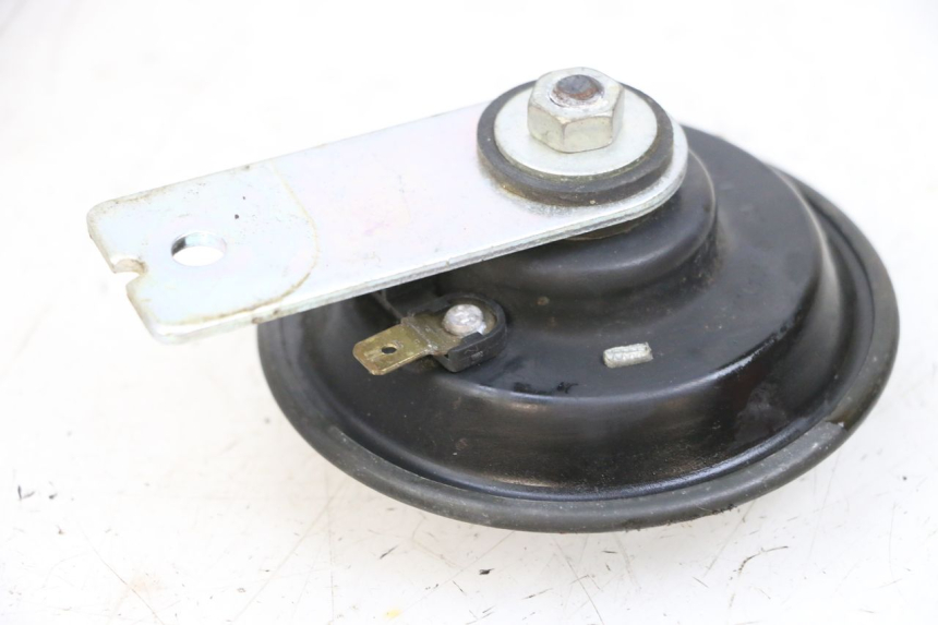 photo de Clacson YAMAHA XMAX X-MAX 125 (2006 - 2009) - Zoom sullo stato d'uso