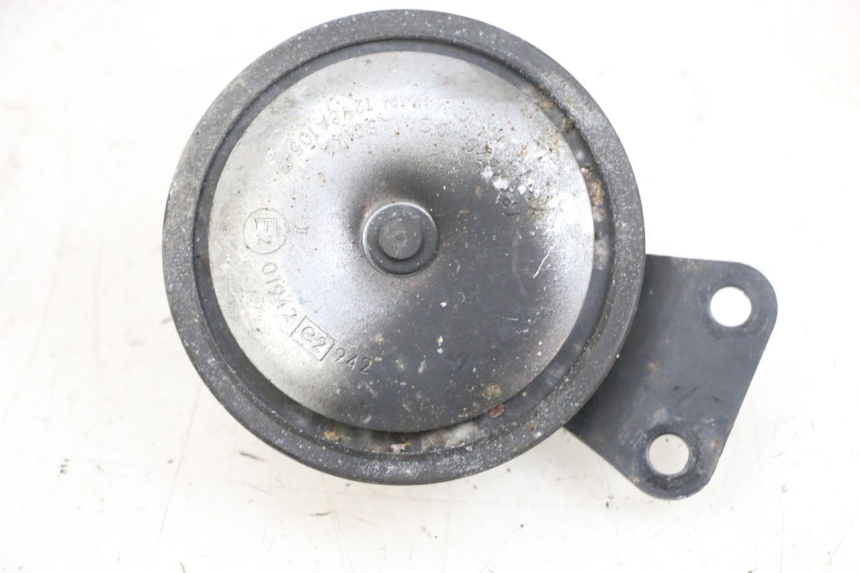 photo de CLACSON KAWASAKI ZR 7 750 (1999 - 2001) - Vista principale