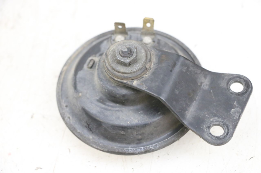 photo de CLACSON KAWASAKI ZR 7 750 (1999 - 2001) - Zoom sullo stato d'uso