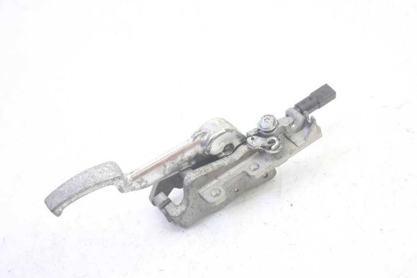 photo de LEVA FRENO DI STAZIONAMENTO PIAGGIO MP3 RL 250 (2007 - 2010) - Zoom sullo stato d'uso