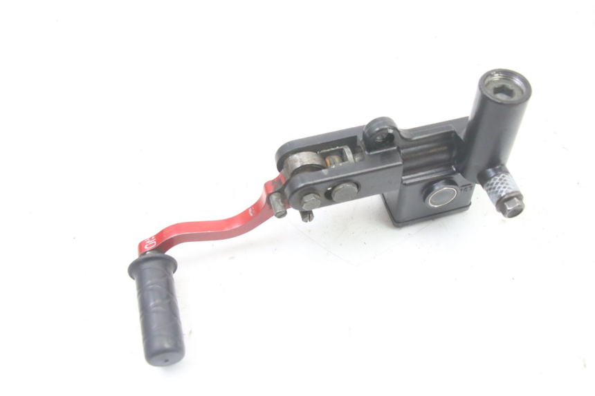 photo de LEVA FRENO PARCHEGGIO LIGIER PULSE 3 1 (2014 - 2020) - Dettagli dei punti di fissaggio