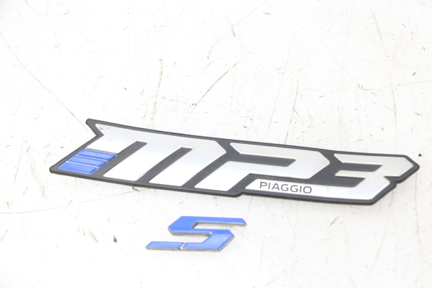 photo de LOGO MARCHIO PIAGGIO MP3 HPE 310 (2024 - 2025)