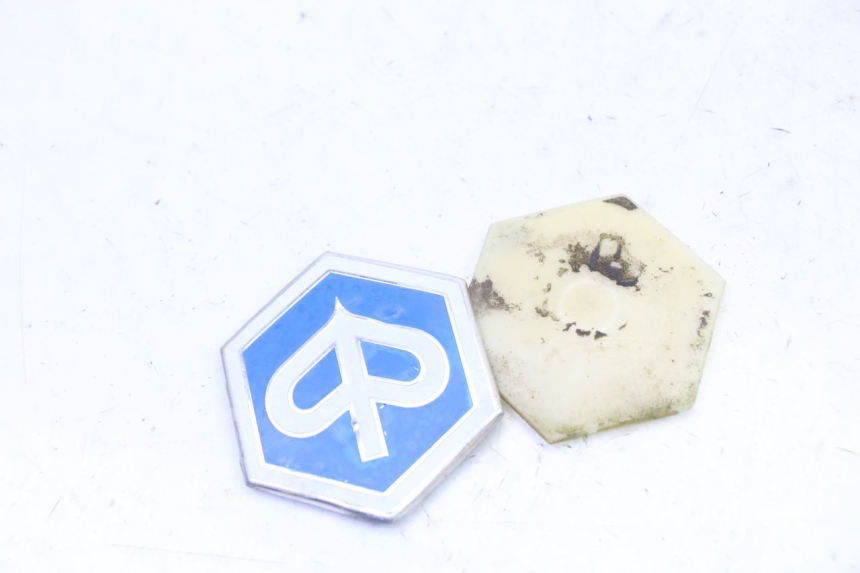 photo de LOGO MARCHIO PIAGGIO MP3 125 (2006 - 2014)