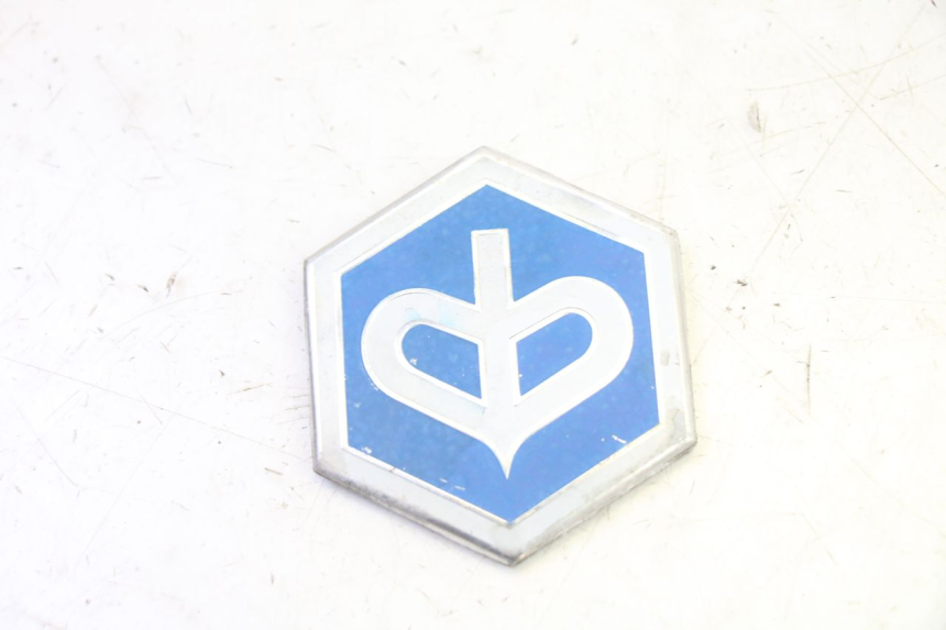 photo de LOGO MARCHIO PIAGGIO MP3 125 (2006 - 2014)