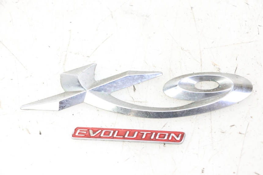photo de LOGO MARCA PIAGGIO X9 EVOLUTION 125 (2003 - 2007)