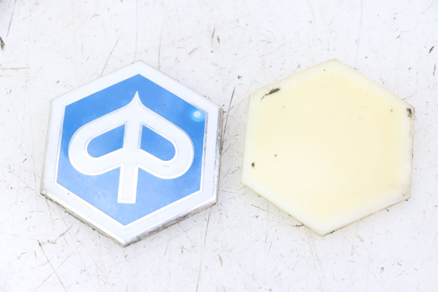 photo de LOGO MARCA PIAGGIO XEVO - X EVO 125 (2007 - 2016)