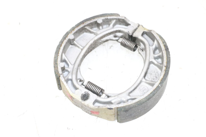 photo de PASTIGLIE FRENO PEUGEOT KISBEE 2T 50 (2010 - 2017) - Vista principale