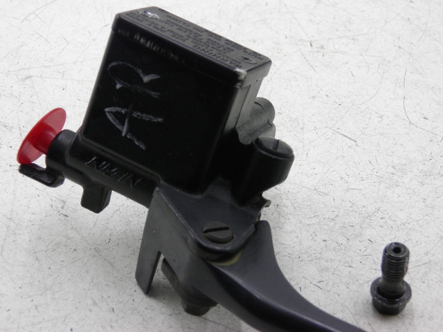 photo de MASTERCYLINDER FRENO POSTERIORE HONDA FES S-WING SWING ABS 125 (2007 - 2015)