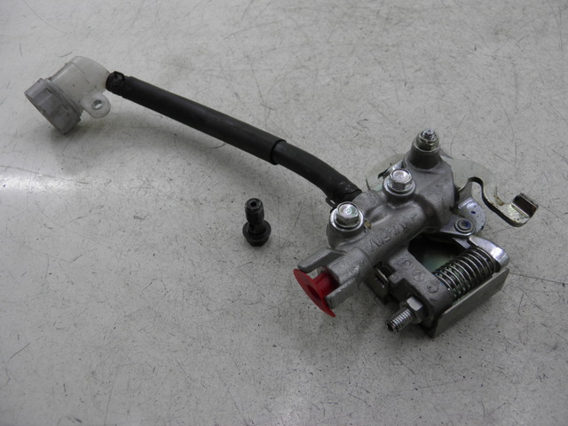 photo de Cilindro principale posteriore HONDA PCX (JF57/JF64) 125 (2014 - 2018)