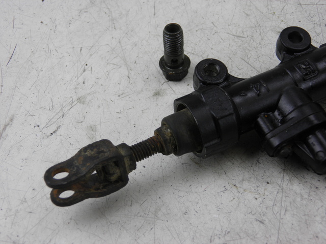 photo de POMPA FRENO POSTERIORE KYMCO QUANNON 125 (2007 - 2014)