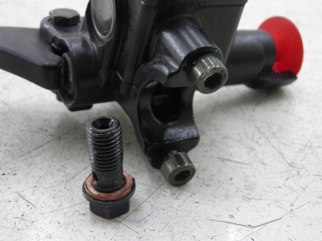 photo de CILINDRO PRINCIPALE POSTERIORE PEUGEOT TWEET 4T 50 (2010 - 2014)