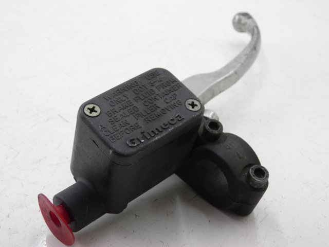 photo de POMPA FRENO ANTERIORE APRILIA LEONARDO ST 250 (2002 - 2005)