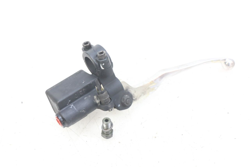 photo de MASTERCYLINDER ANTERIORE APRILIA SCARABEO 100 (2003 - 2012)