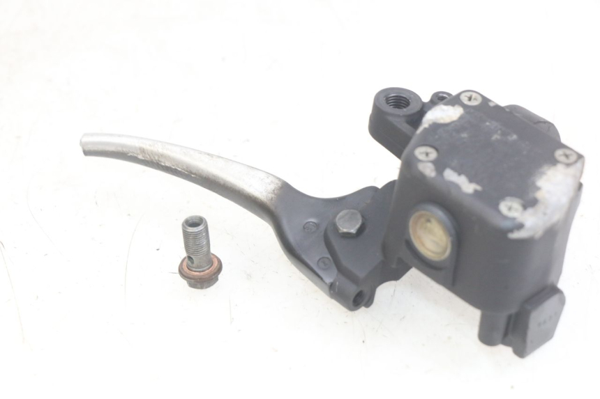 photo de MASTERCYLINDER ANTERIORE APRILIA SCARABEO LIGHT 125 (2007 - 2011)