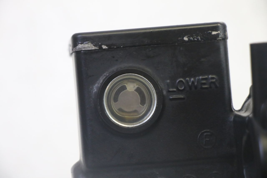 photo de MASTERCYLINDER ANTERIORE SUZUKI BURGMAN 125 (2007 - 2014)