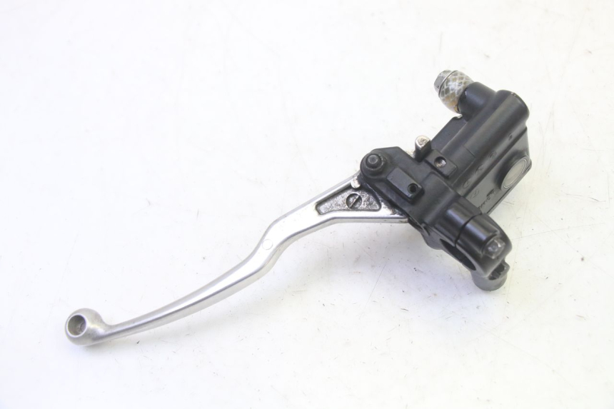 photo de MASTERCYLINDER ANTERIORE SUZUKI BURGMAN 125 (2007 - 2014)