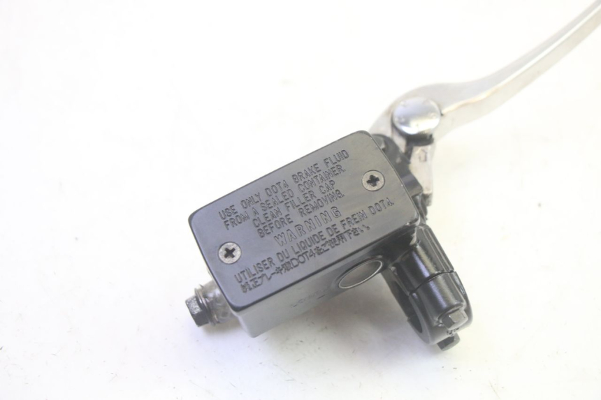 photo de POMPA FRENO ANTERIORE SUZUKI BURGMAN EXECUTIVE ABS 650 (2006 - 2012) - Dettaglio del componente