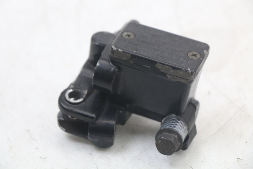 photo de MASTERCYLINDER ANTERIORE YAMAHA BW'S BWS 125 (2010 - 2013)
