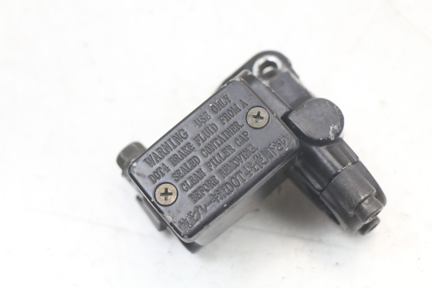 photo de MASTERCYLINDER ANTERIORE YAMAHA BW'S BWS 125 (2010 - 2013)