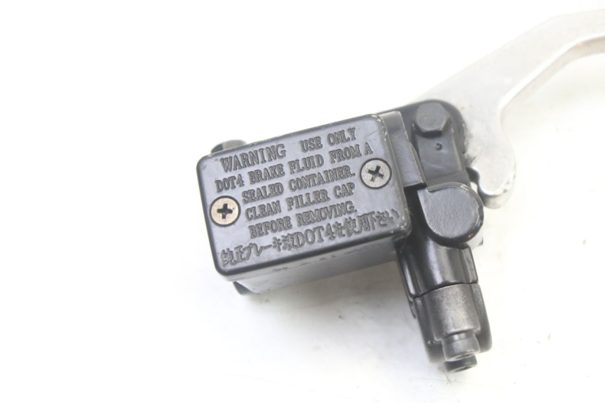 photo de MASTERCYLINDER ANTERIORE YAMAHA BW'S BWS 125 (2010 - 2013)