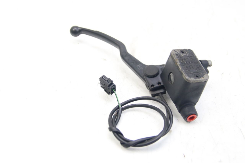 photo de MASTERCYLINDER ANTERIORE BMW C1 125 (2000 - 2003)