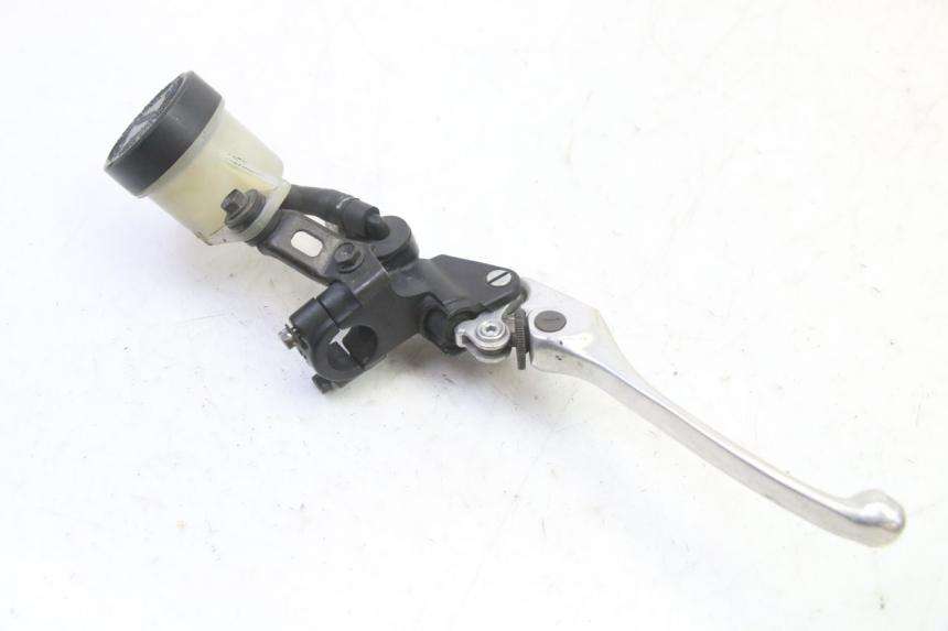 photo de MASTERCYLINDER ANTERIORE HONDA CBR RR FIREBLADE 900 (1992 - 1994)