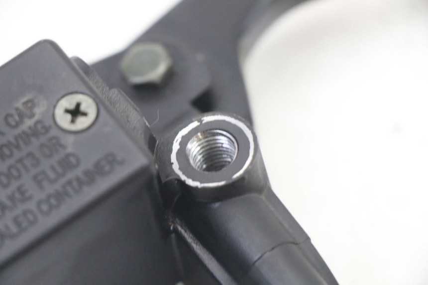 photo de MASTERCYLINDER ANTERIORE PEUGEOT CITYSTAR 2T 50 (2018 - 2021) - Zoom sullo stato d'uso